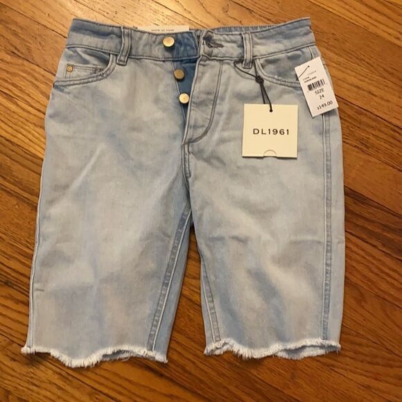 NWT DL1961 Clara Frayed Bermuda Denim Shorts - Picture 3 of 4